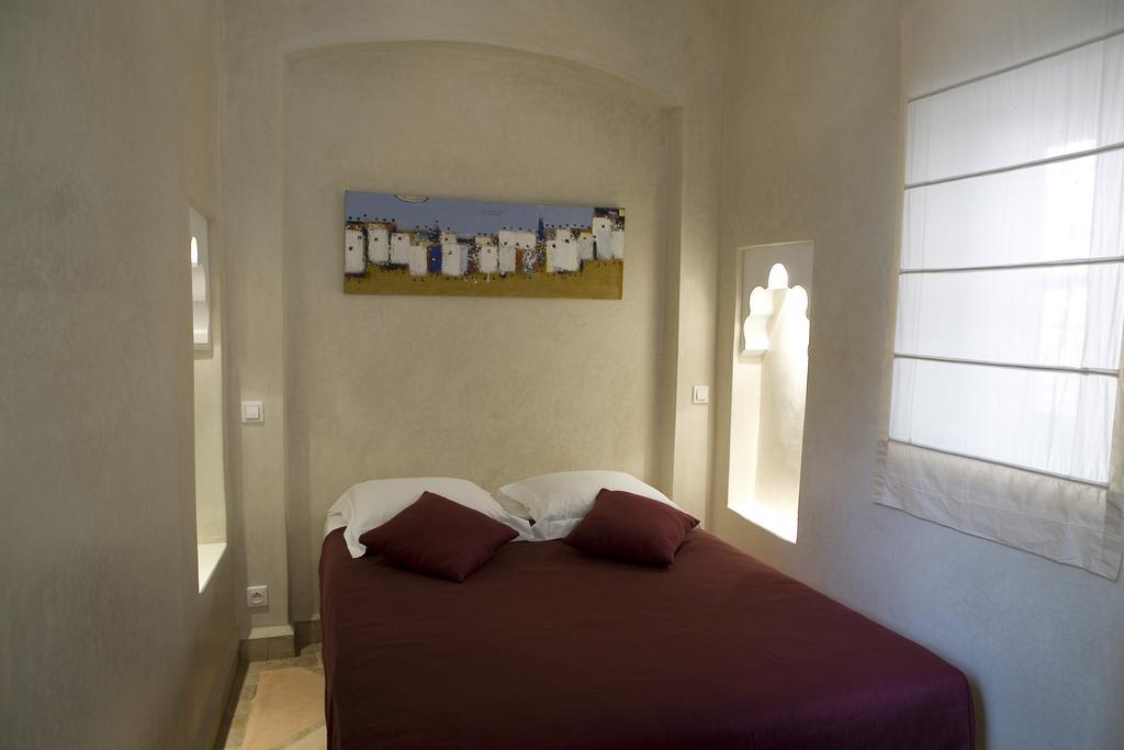 Standard Double Room,1435928866:JPEG